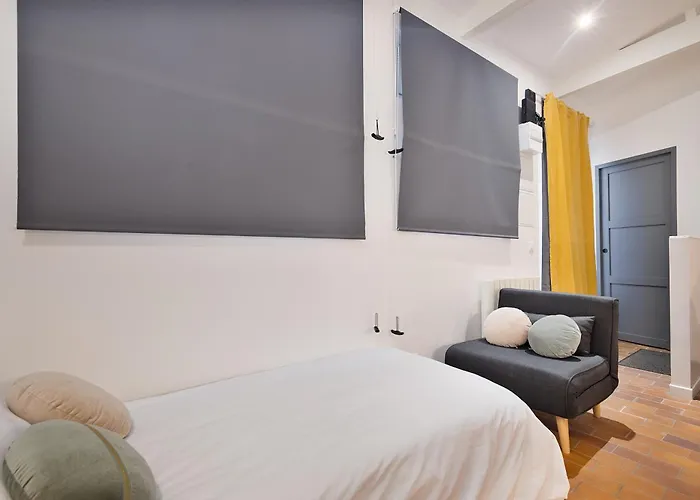 Havre De Paix Gare De Lyon, Aligre Et Saint-antoine Daire *